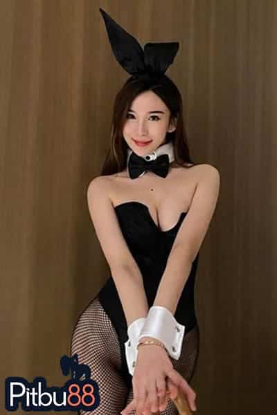 น้องคริสติน่า
