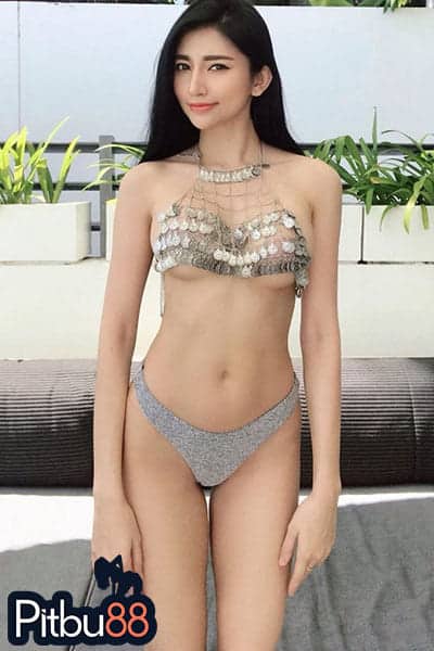 น้องน้ำมนต์