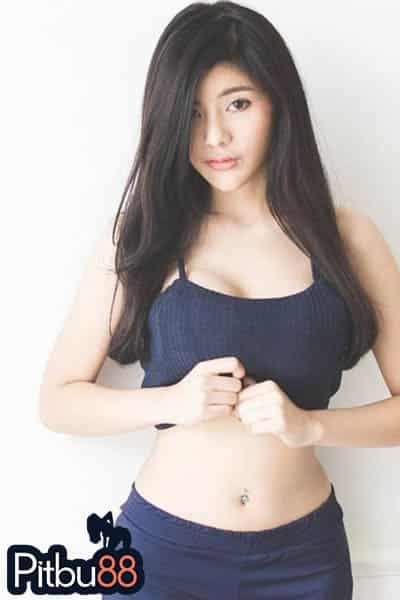 น้องน้ำผึ้ง